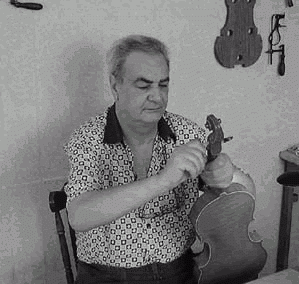 Giovanni Fichera (Naples, Italie) - Pierre Jaffré Luthier